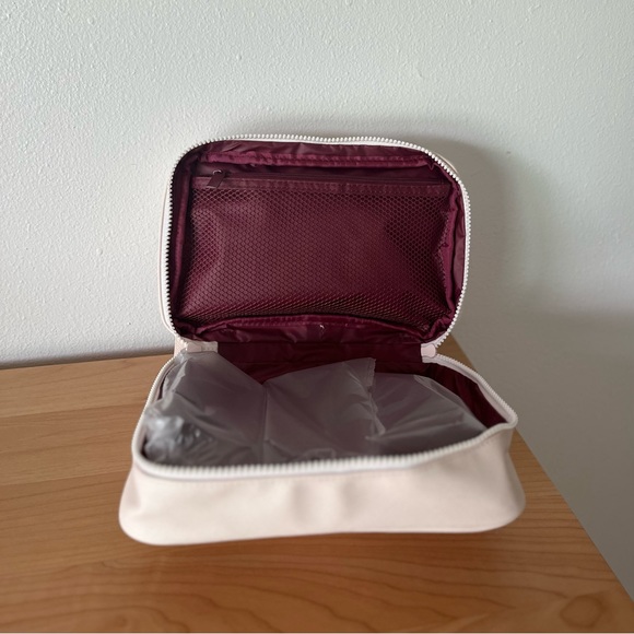 New Rare Beauty Puffy Toiletry Bag - Picture 7 of 17